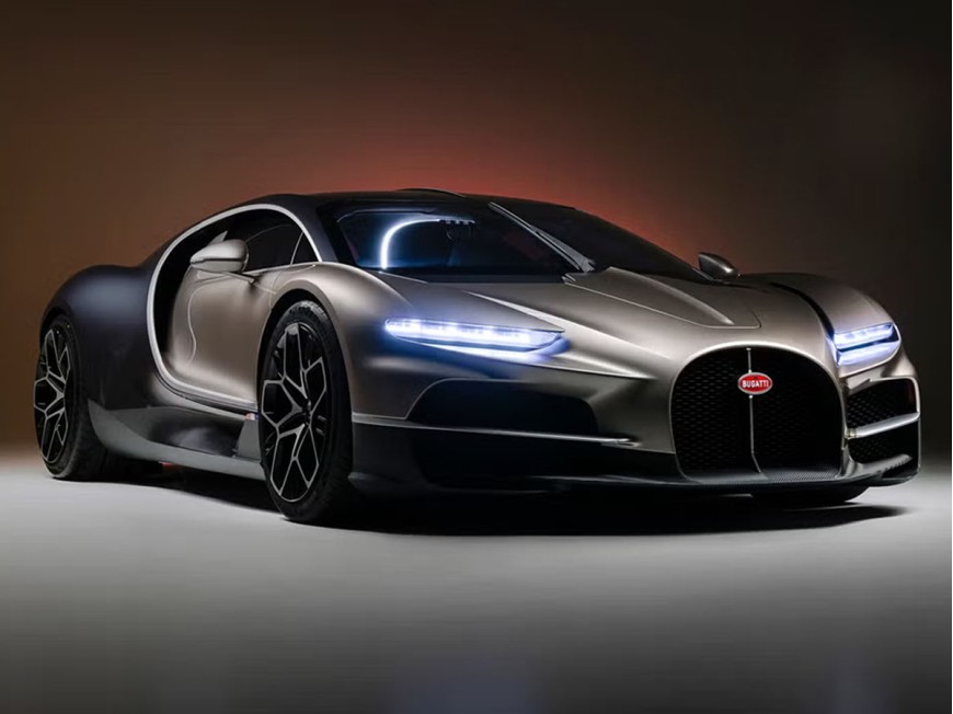 Bugatti Tourbillon MR Collection 1/18 BUG017B Doré con vetrina