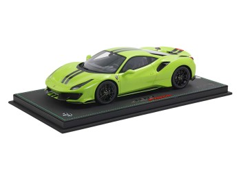Ferrari 488 Pista BBR Models 1/18 P18145O Sprout Green with display case