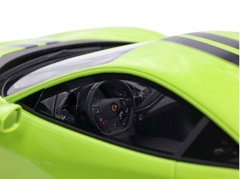 Ferrari 488 Pista BBR Models 1/18 P18145O Sprout Green with display case