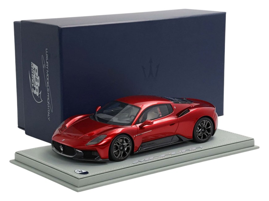 Maserati MCPura BBR Models 1/18 P18279B Rouge Granturismo avec vitrine