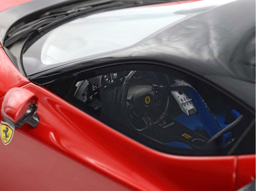 Ferrari 849 Testarossa BBR Models 1/18 P18275A Rouge Fiammante avec vitrine