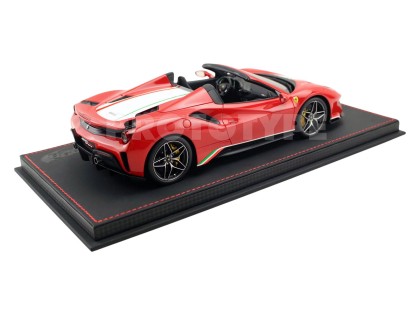 Ferrari 488 Pista Spider BBR Models 1/18 P18162C4 Rouge Corsa avec vitrine 2