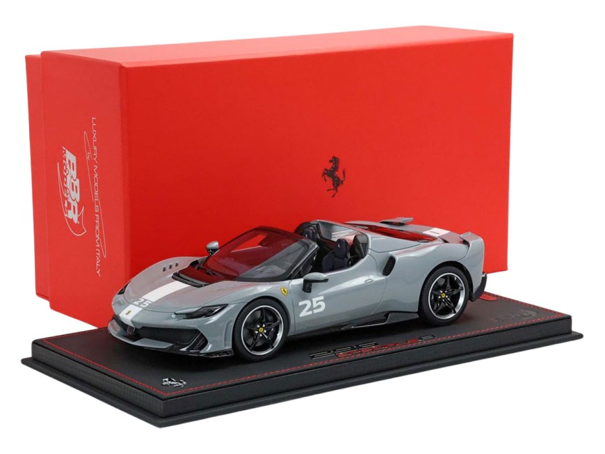 Ferrari 296 Speciale A BBR Models 1/18 P18270D Grigio Squalo con vetrina