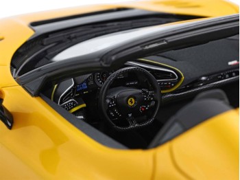 Ferrari 296 Speciale A BBR Models 1/18 P18270E Jaune Trois Couches avec vitrine