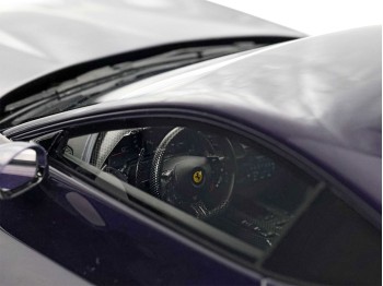 Ferrari Amalfi BBR Models 1/18 P18272F Dino Violet with display case