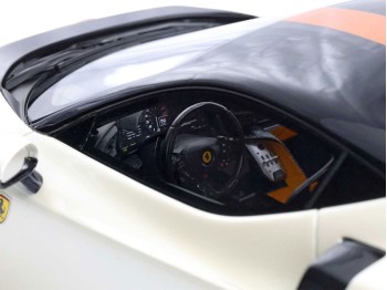 Ferrari 849 Testarossa BBR Models 1/18 P18275C Blanc Italien avec vitrine