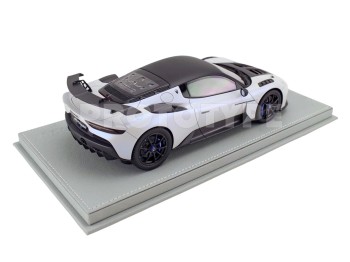 Maserati GT2 Stradale BBR Models 1/18 P18255A Bianco Audace Opaco con vetrina