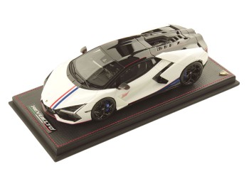 Lamborghini Revuelto NA63 MR Collection 1/18 LAMBO058NA63B Bianco Sideralis con vetrina
