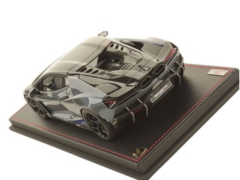 Lamborghini Revuelto NA63 MR Collection 1/18 LAMBO058NA63C Serget Grey with display case
