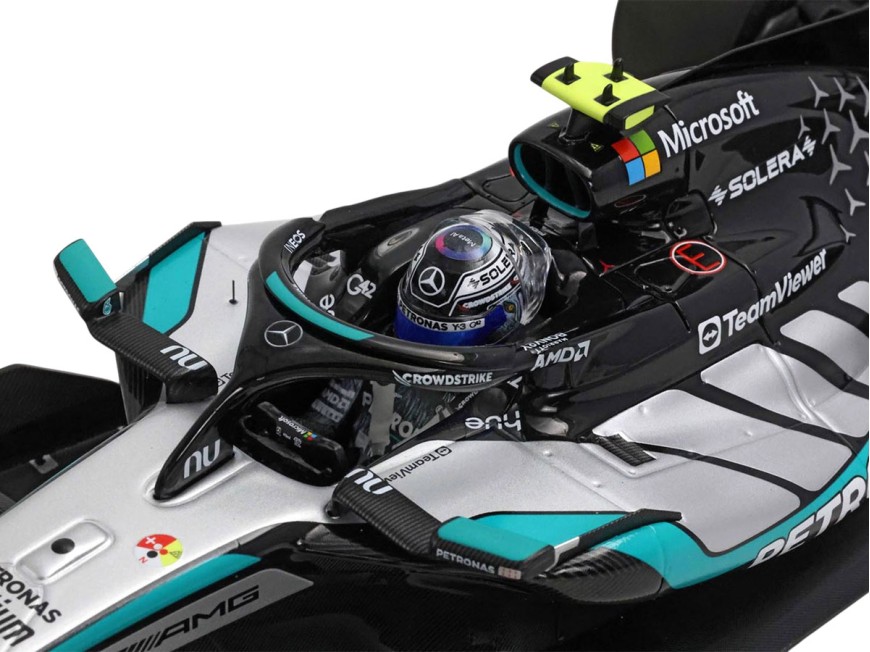 Mercedes-AMG F1 W17 GP du Japon Kimi Antonelli Winner die-cast Minichamps-BBR Models 1/18 BBRMIN43312 avec vitrine