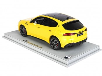 Maserati Grecale BBR Models 1/18 P18220A Modenese Yellow with display case