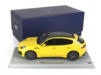 Maserati Grecale BBR Models 1/18 P18220A Giallo Modenese con vetrina